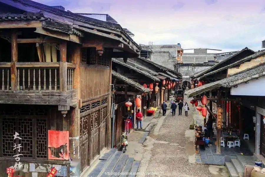 攀登高峰